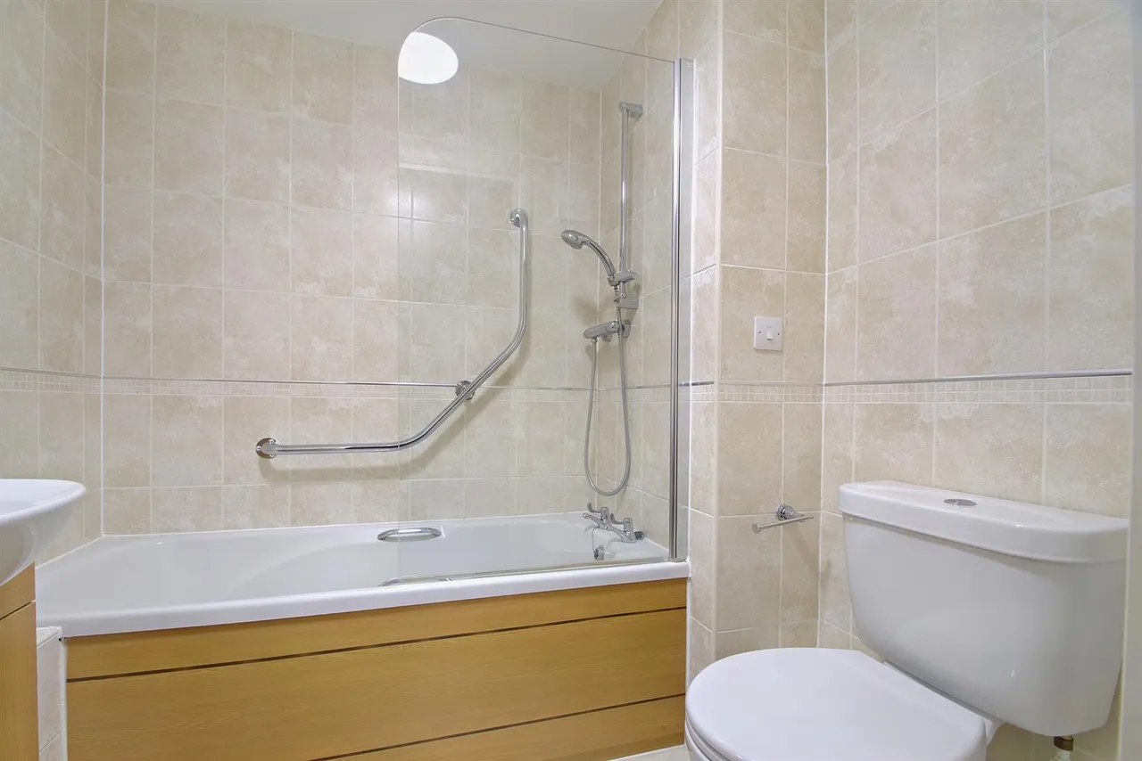 Castle Howard Road, Malton, YO17, photo 13