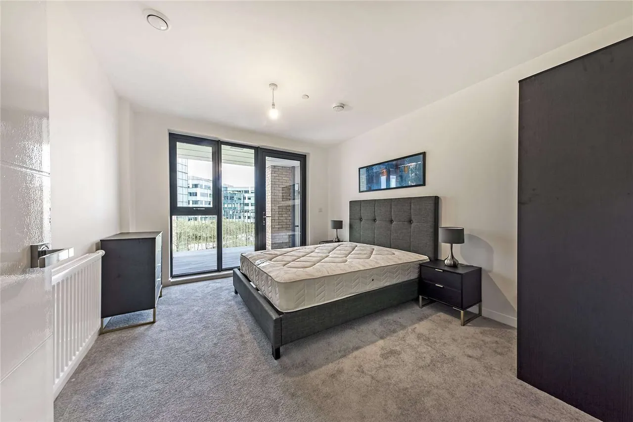 Lakeside Drive, London, NW10 7GS, photo 8