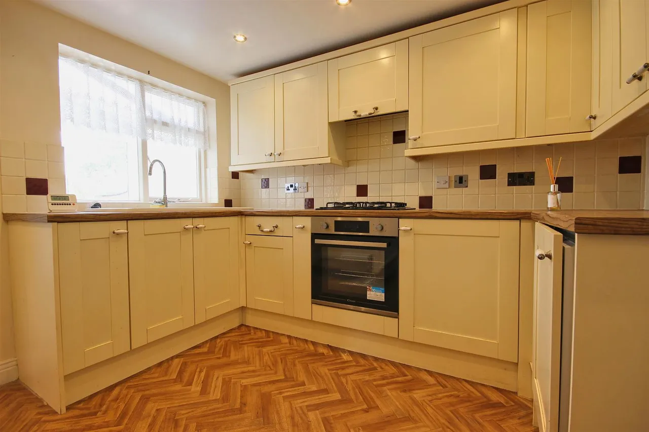 Main Street, North Frodingham, photo 5