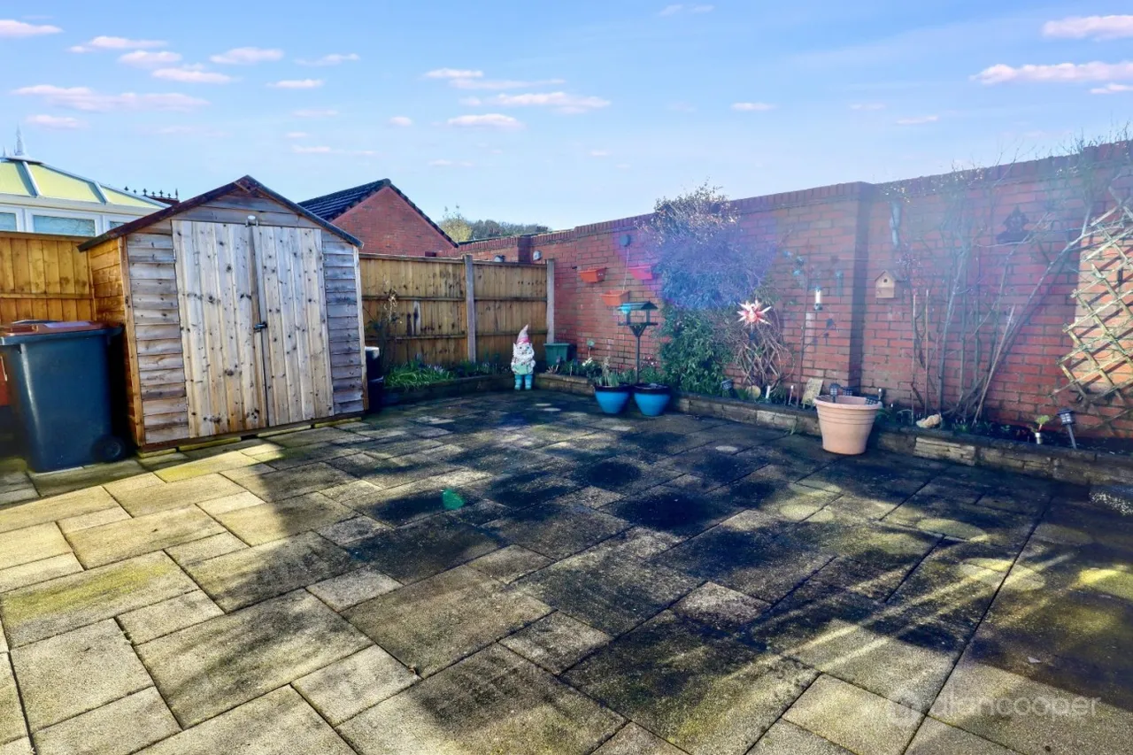 Arbury Garth, Stockingford, CV10, photo 17