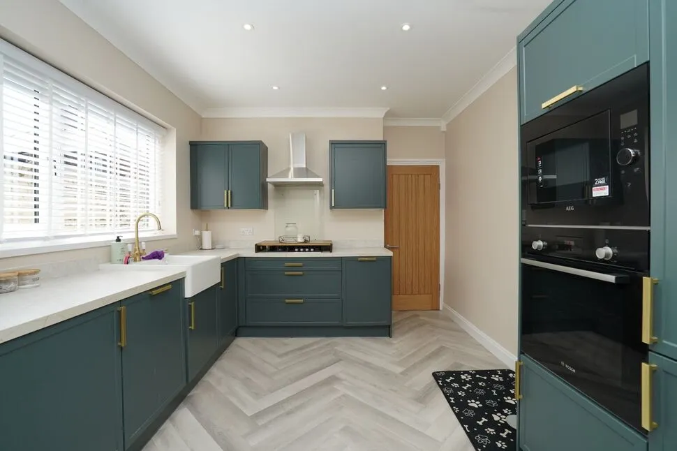Bede Burn Road, Jarrow, NE32, photo 7
