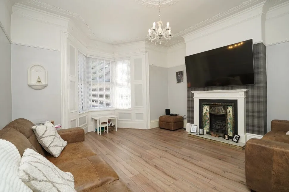 Bede Burn Road, Jarrow, NE32, photo 4