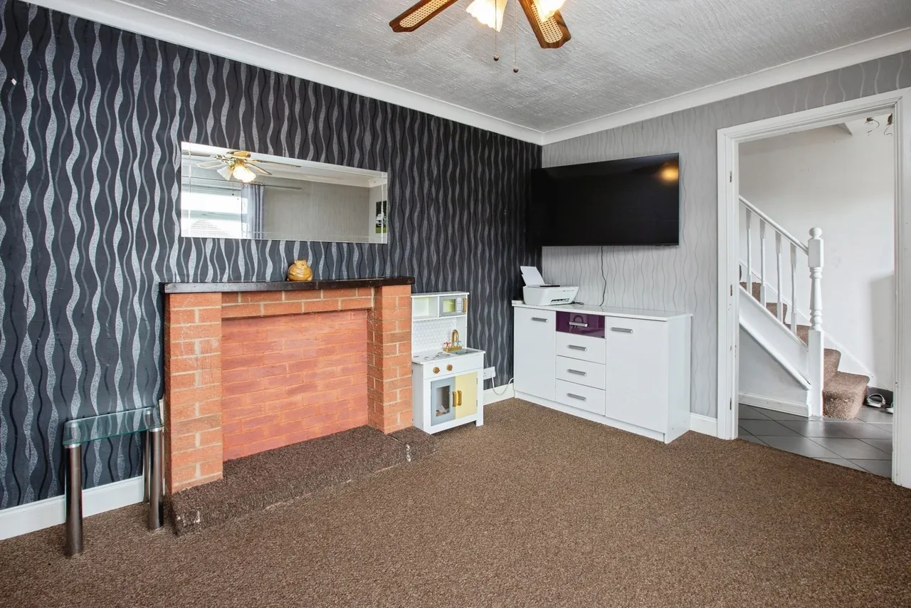 Stone Crescent, Mansfield, NG19, photo 8
