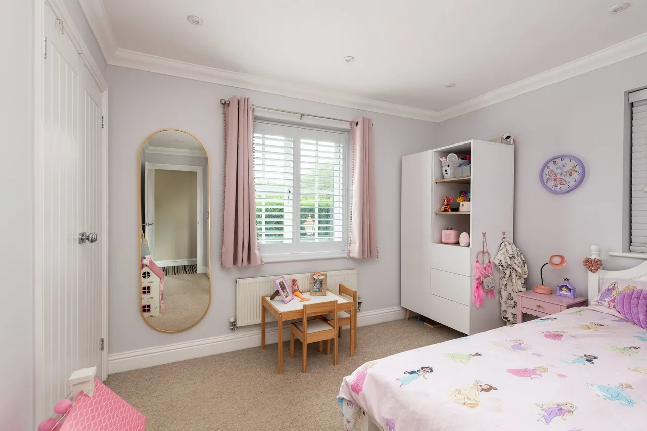 Maidstone Road, Paddock Wood, TN12, photo 11