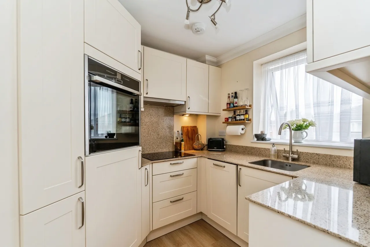 Duttons Road, Romsey, SO51, photo 8