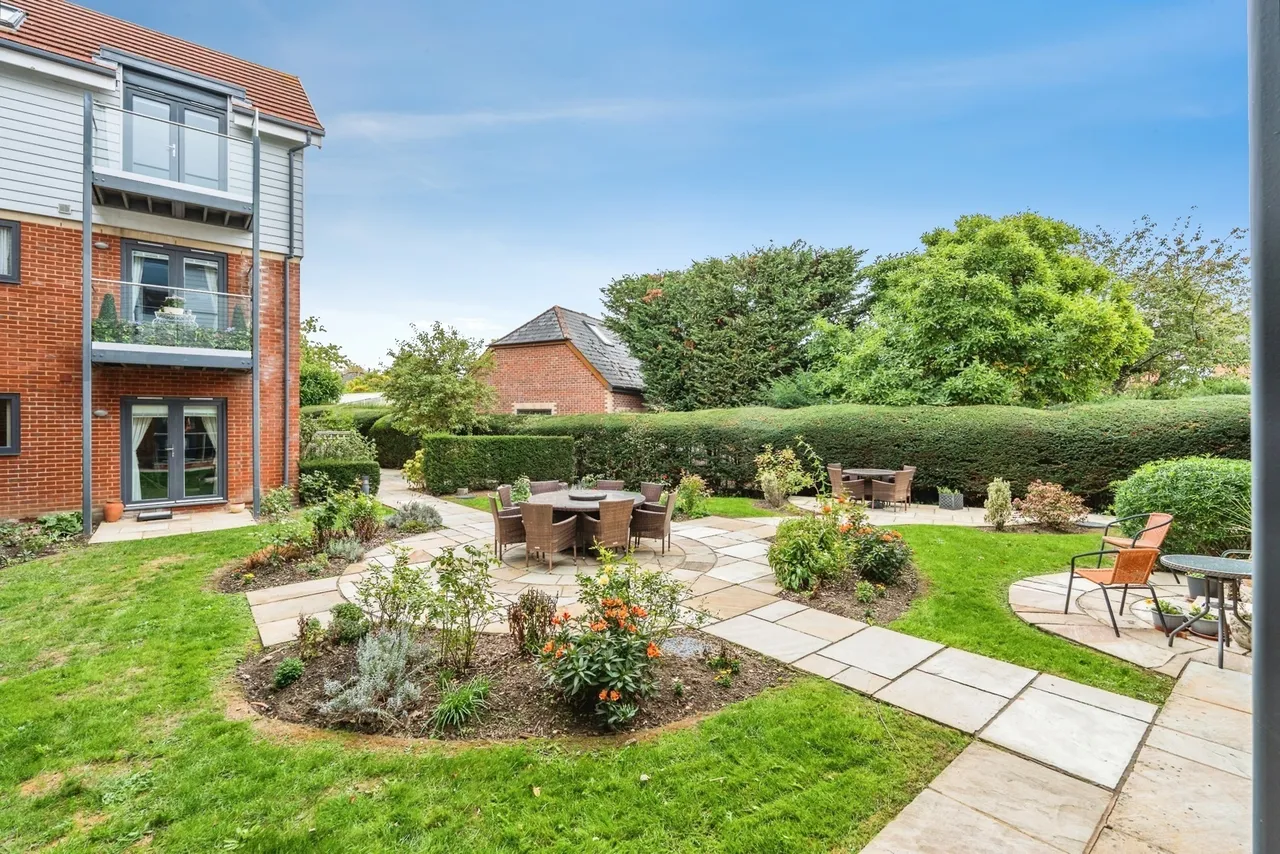 Duttons Road, Romsey, SO51, photo 2