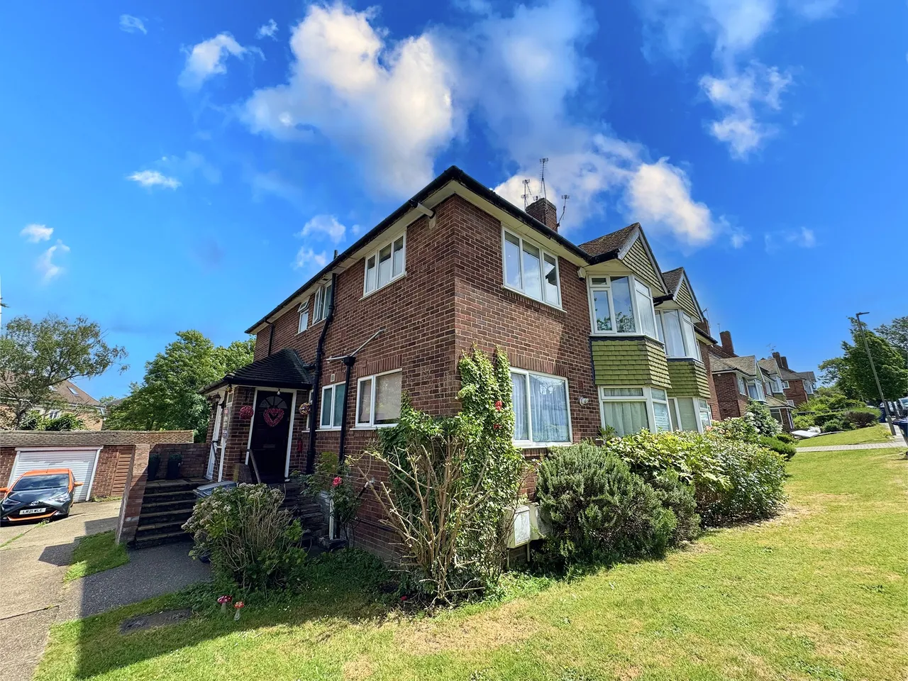 2 bed flat for sale, Sterling Avenue, Edgware, HA8
