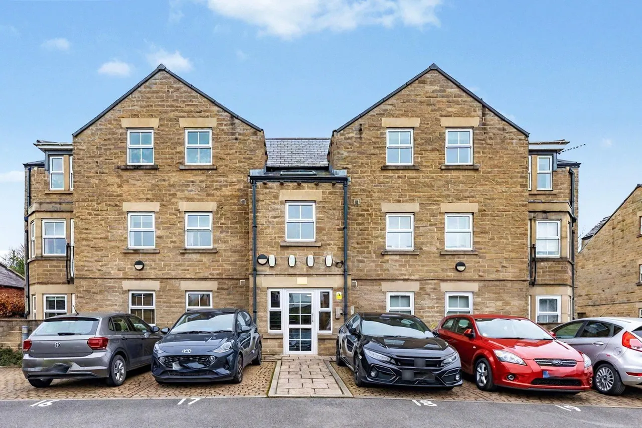 Manor Fold, Horsforth, LS18, photo 11