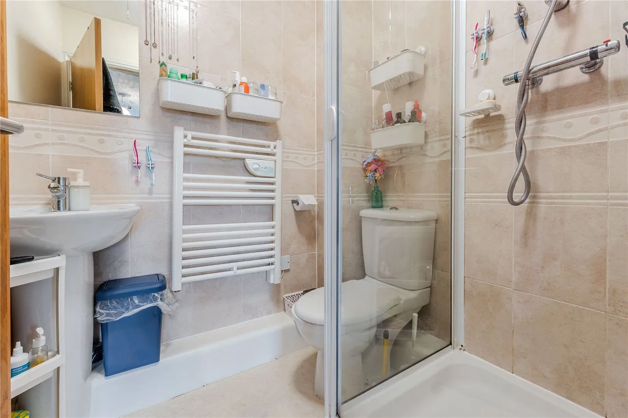 Manor Fold, Horsforth, LS18, photo 9