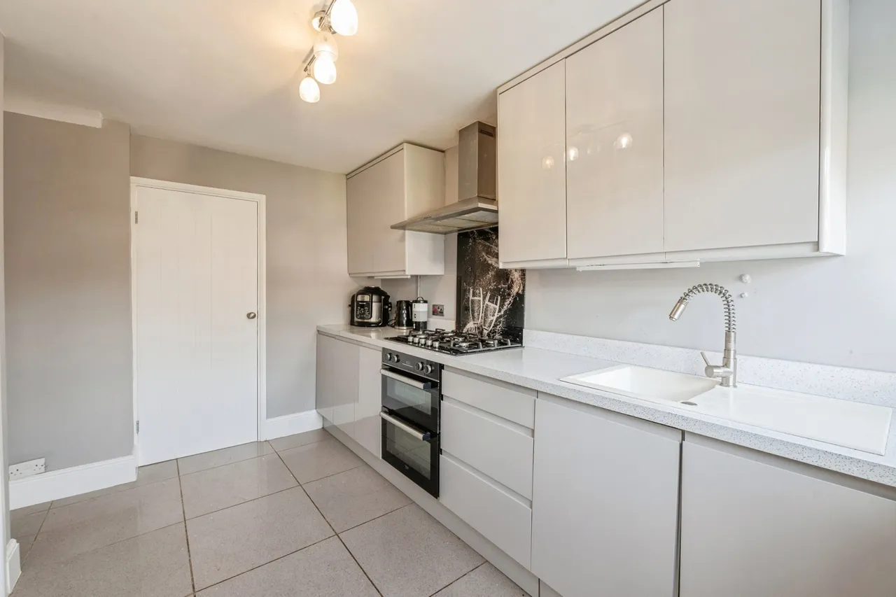 Methersgate, Basildon, Essex, SS14, photo 15