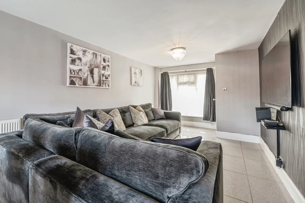Methersgate, Basildon, Essex, SS14, photo 12