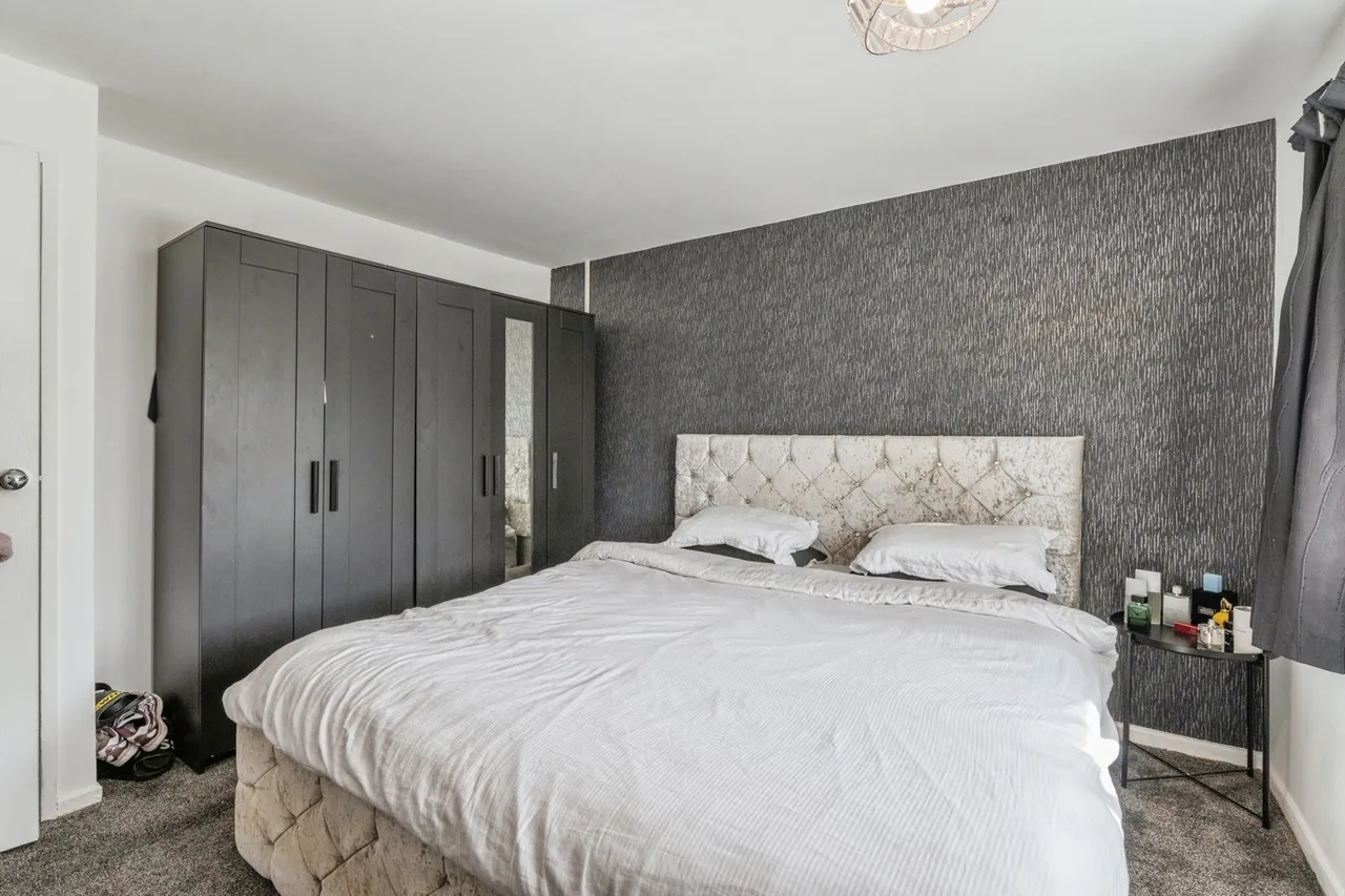 Methersgate, Basildon, Essex, SS14, photo 9
