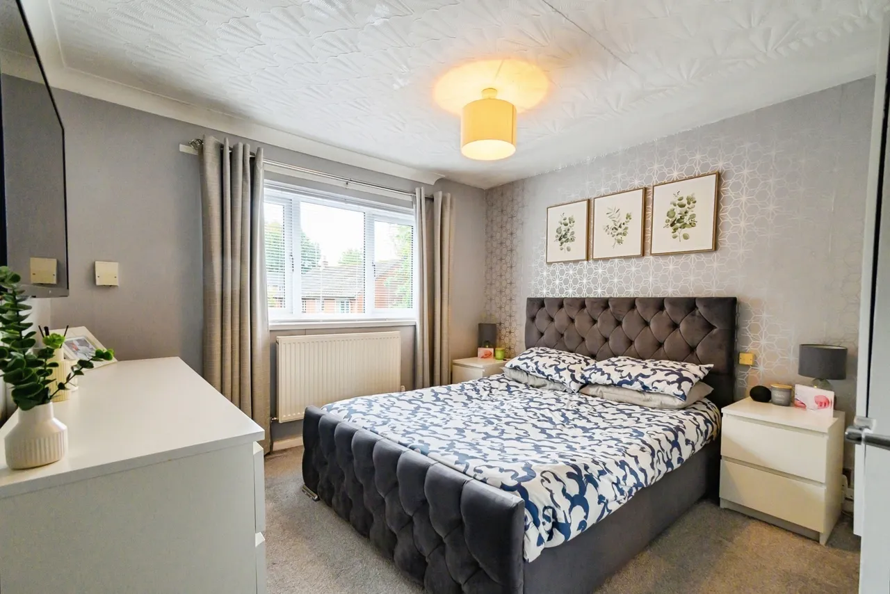 Tintern Road, Middleton, M24, photo 11