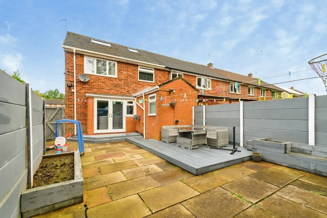 Tintern Road, Middleton, M24, photo 18