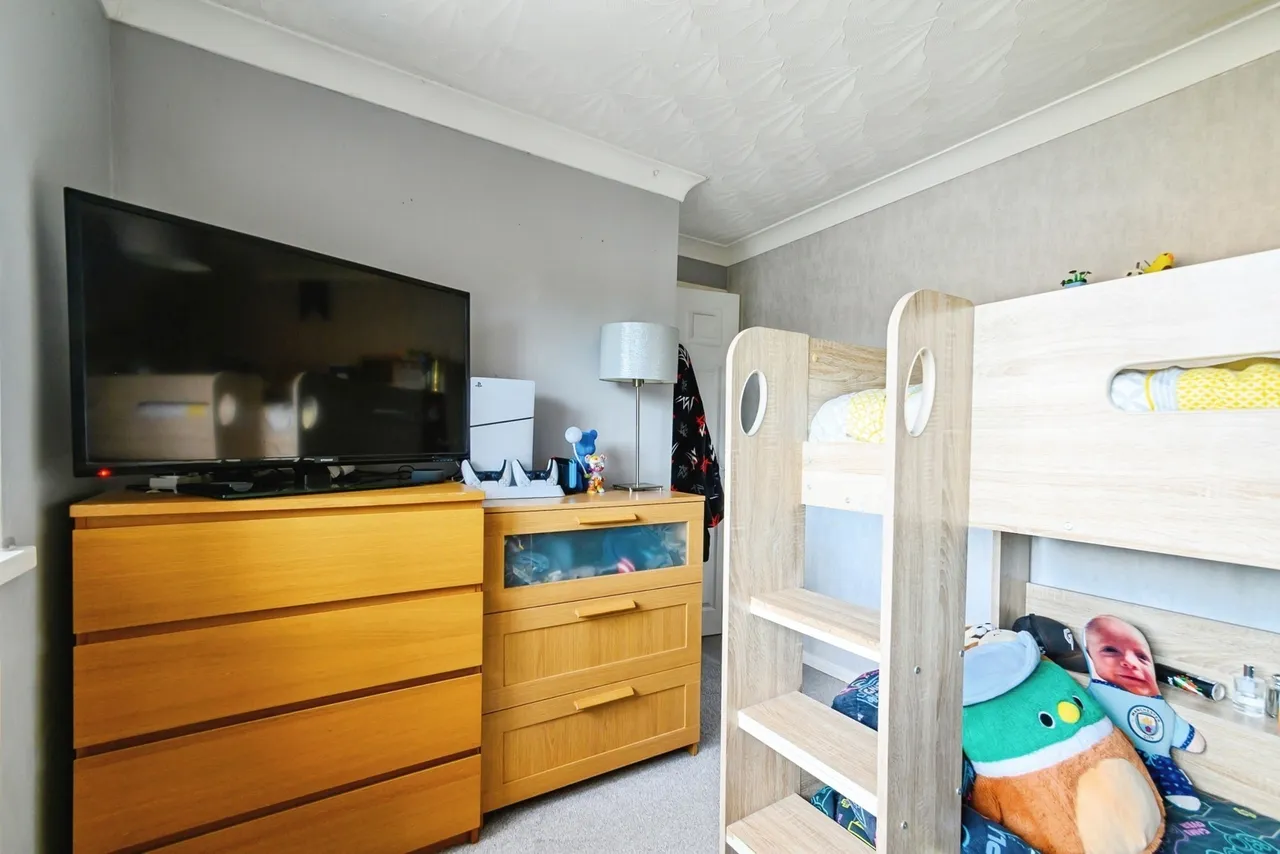 Tintern Road, Middleton, M24, photo 14