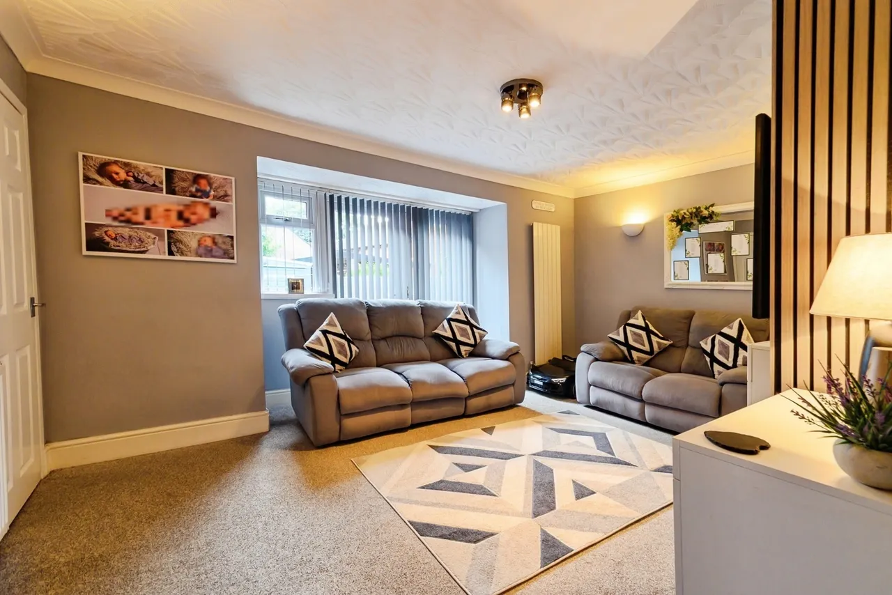 Tintern Road, Middleton, M24, photo 7