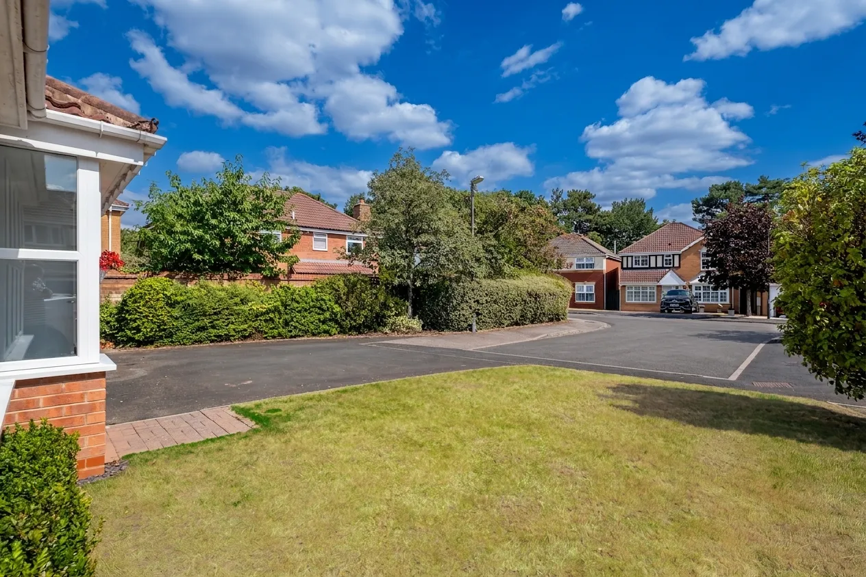 Buckton Close, Sutton Coldfield, Sutton Coldfield, B75 5TF, photo 37