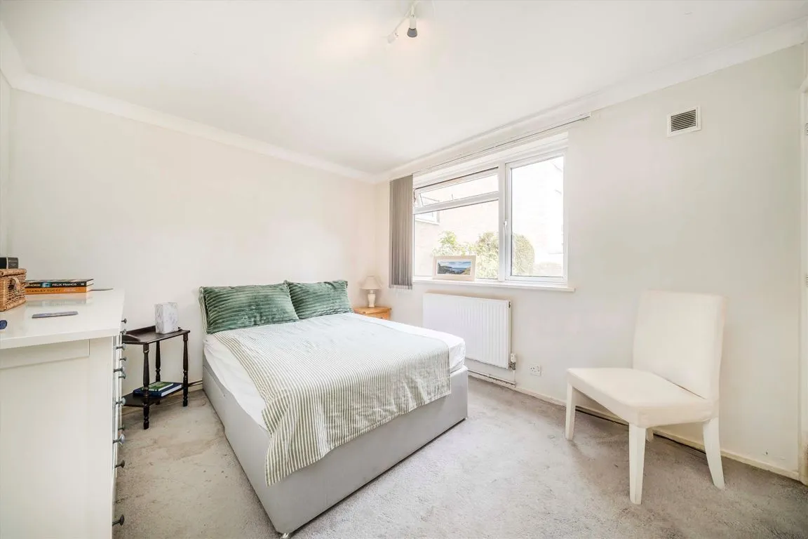 Harrowdene Gardens, TW11, photo 4