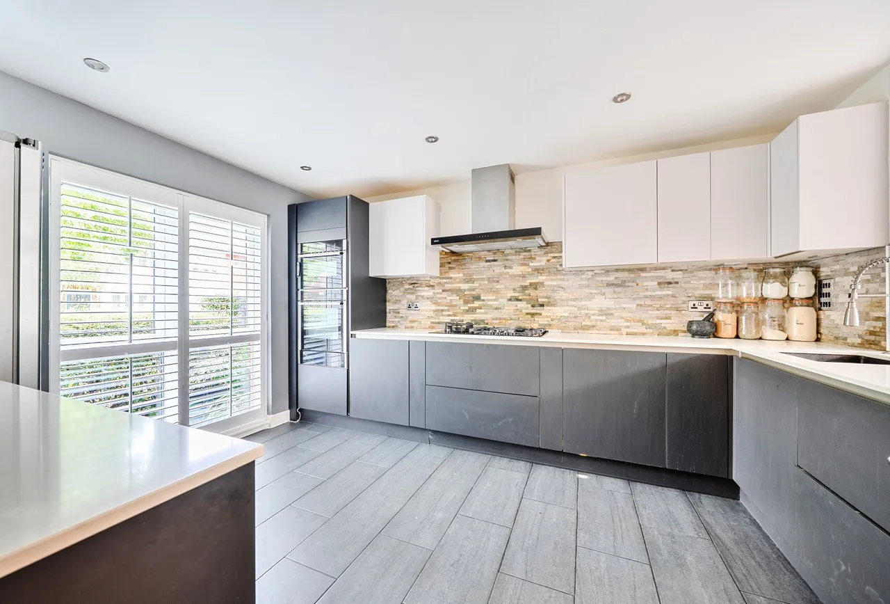 Priddy Place, Redhill, RH1 2NF, photo 18