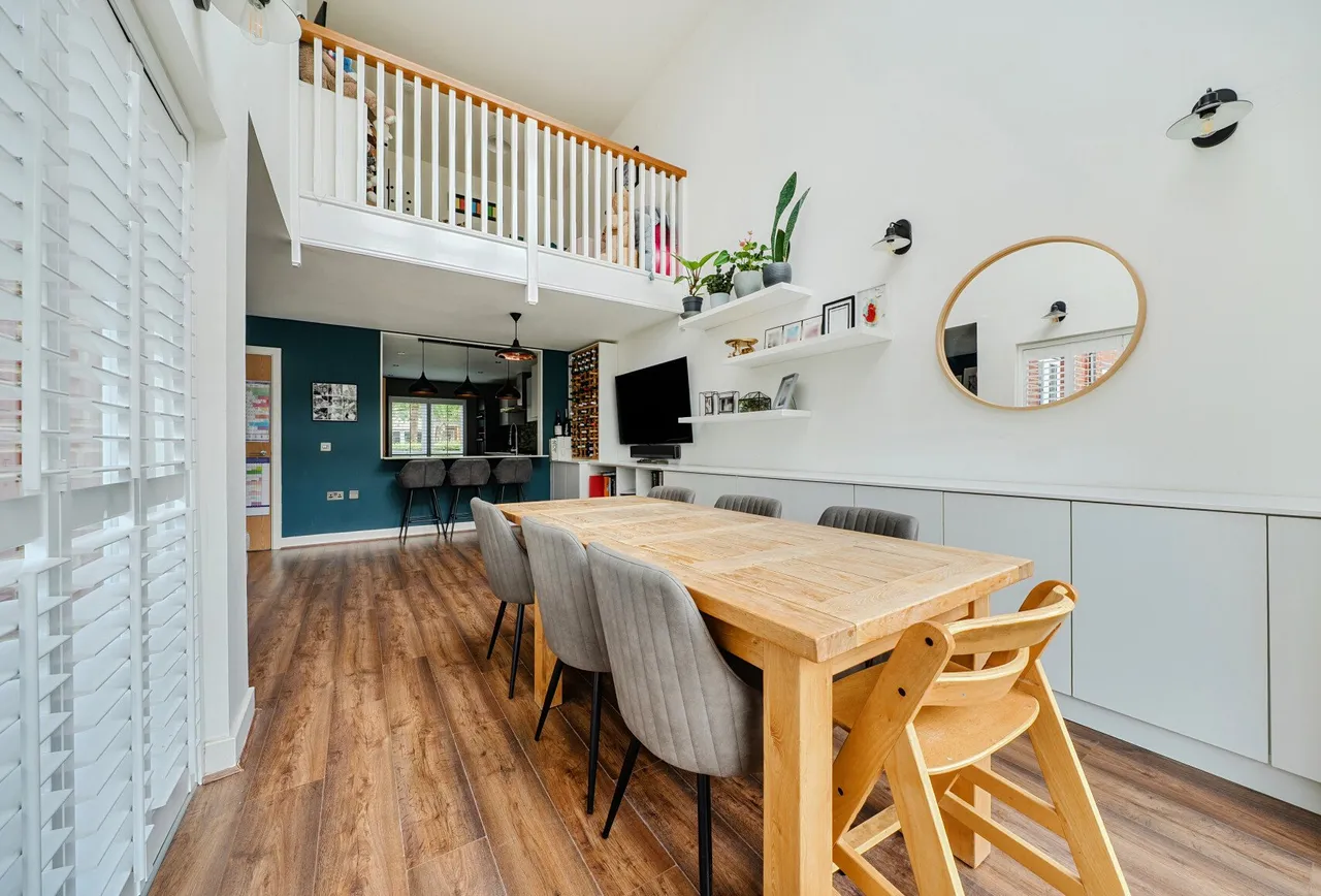Priddy Place, Redhill, RH1 2NF, photo 2
