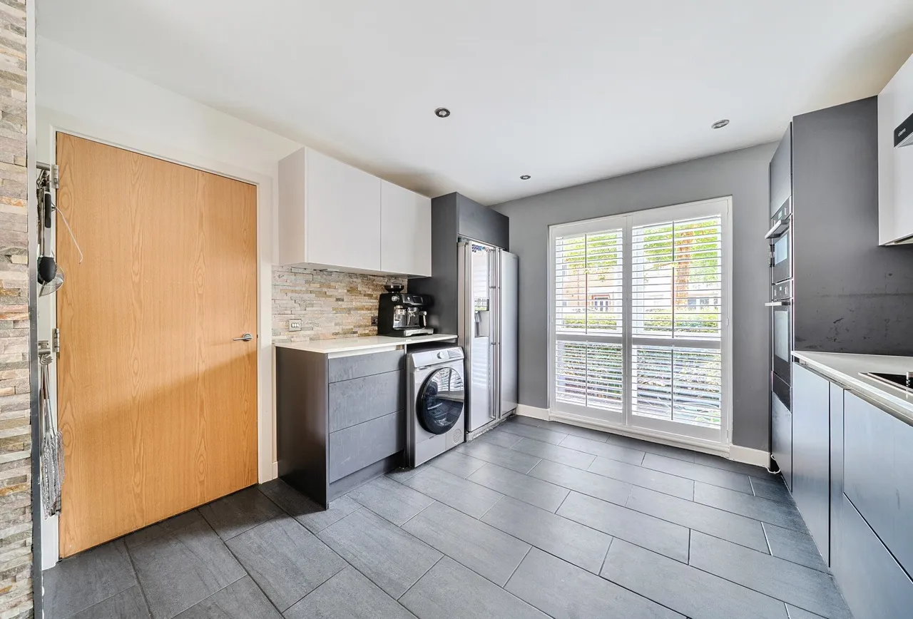 Priddy Place, Redhill, RH1 2NF, photo 11