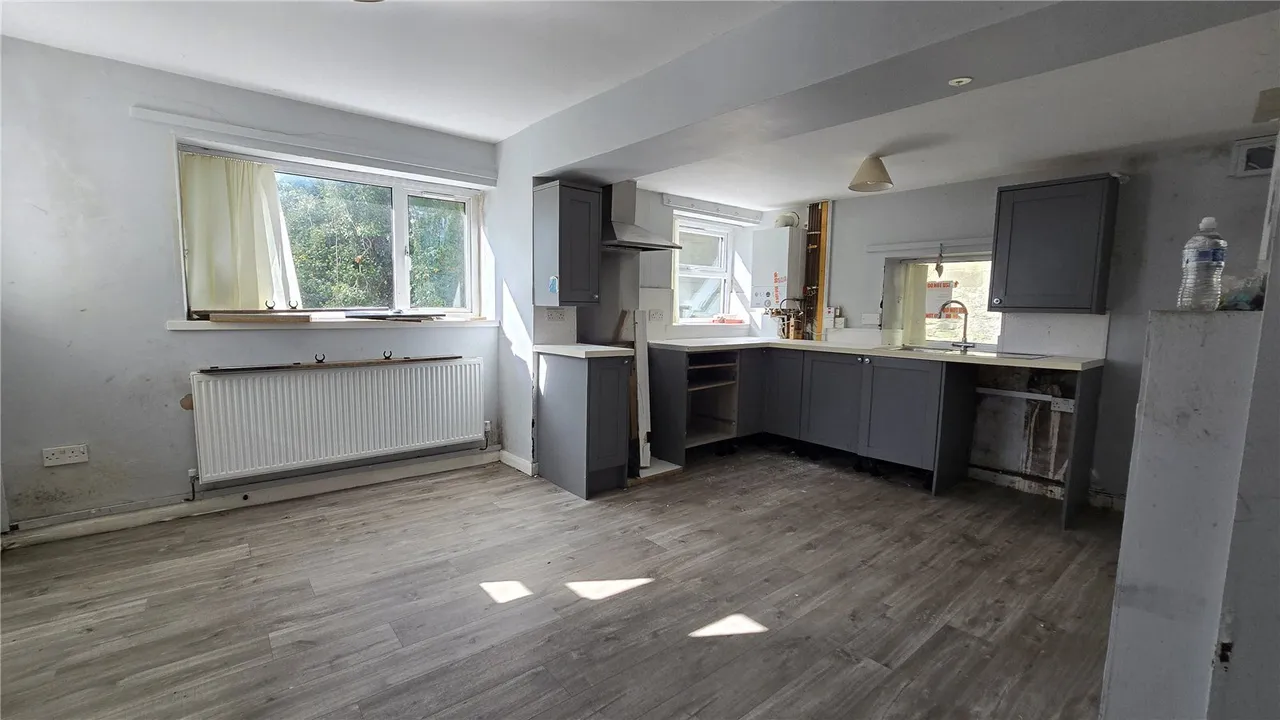 Longford Road, Holyhead, LL65, photo 10