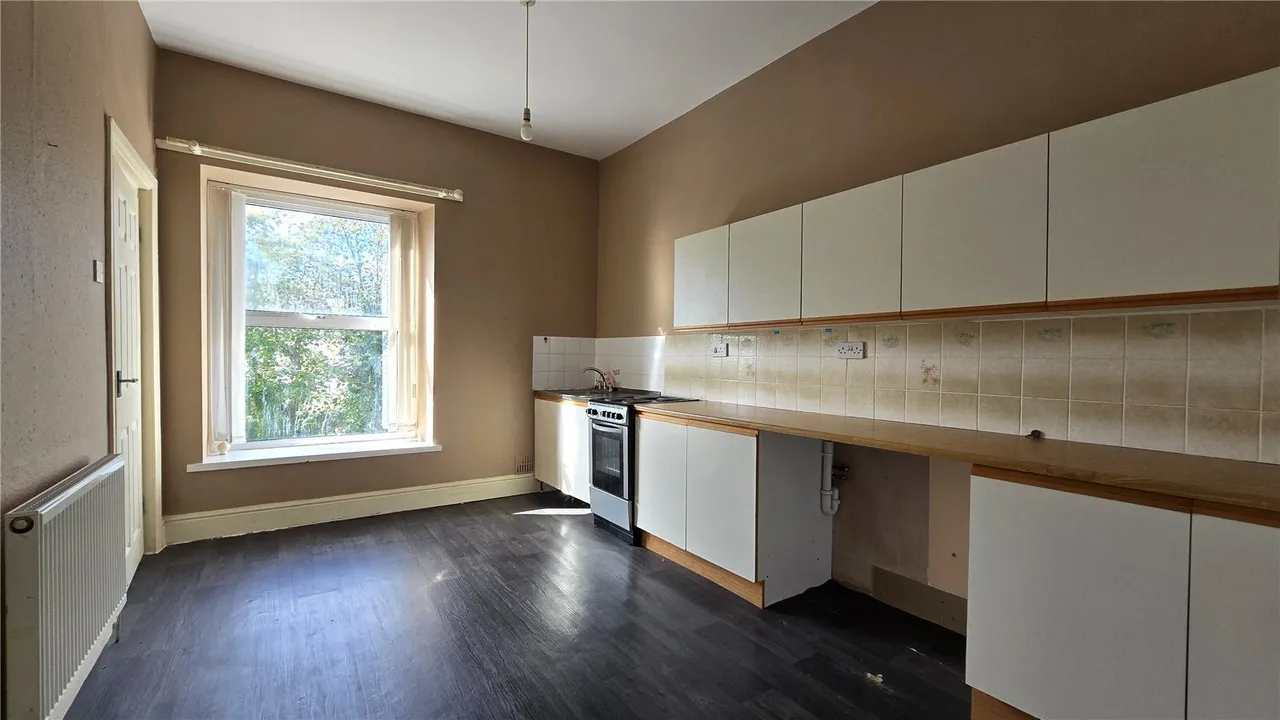 Longford Road, Holyhead, LL65, photo 15