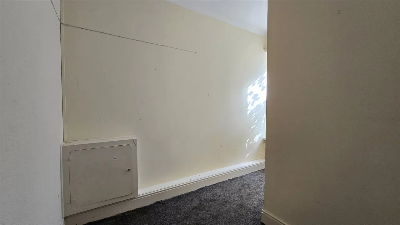 Longford Road, Holyhead, LL65, photo 6