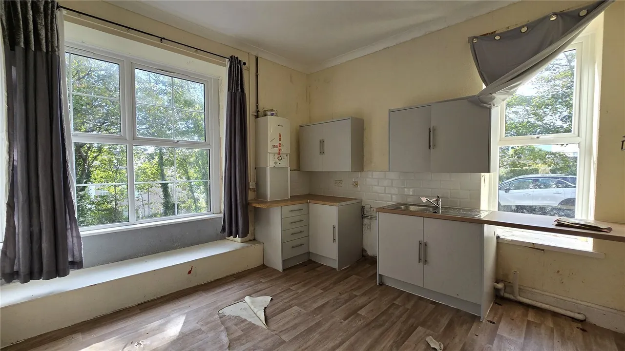 Longford Road, Holyhead, LL65, photo 5