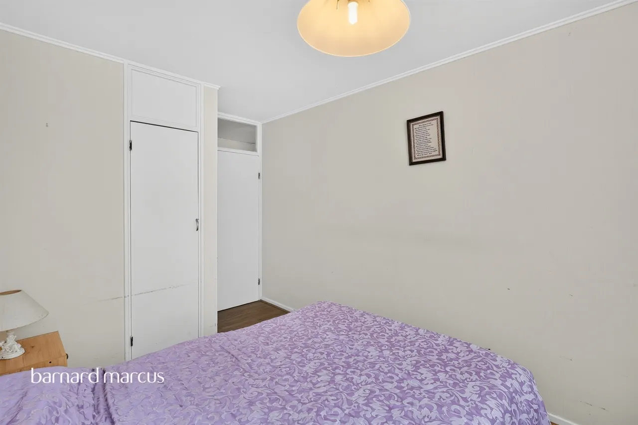 Watford Close, London, SW11, photo 10