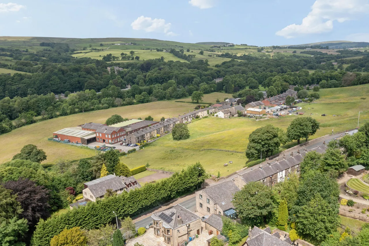 Bolton Road North, Ramsbottom, Bury, BL0 0NA, photo 39