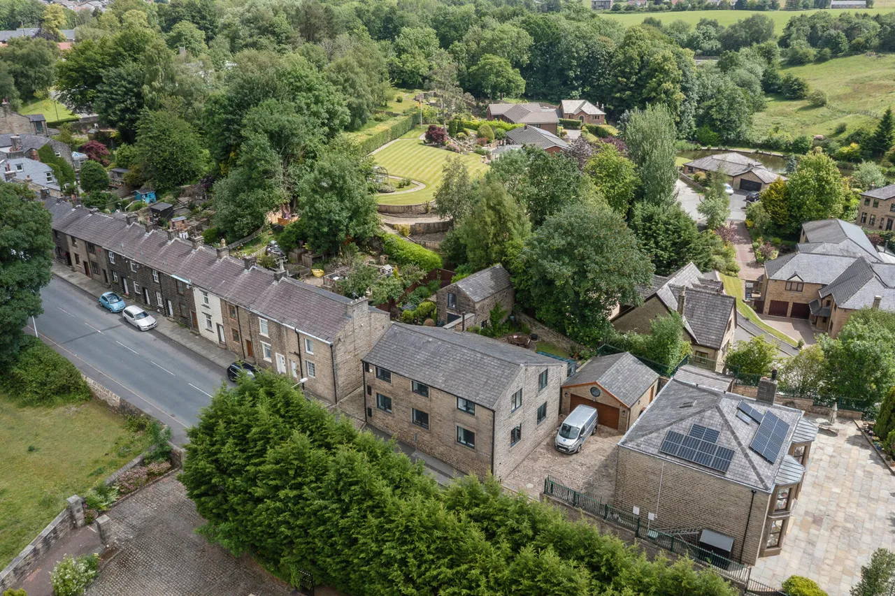 Bolton Road North, Ramsbottom, Bury, BL0 0NA, photo 38
