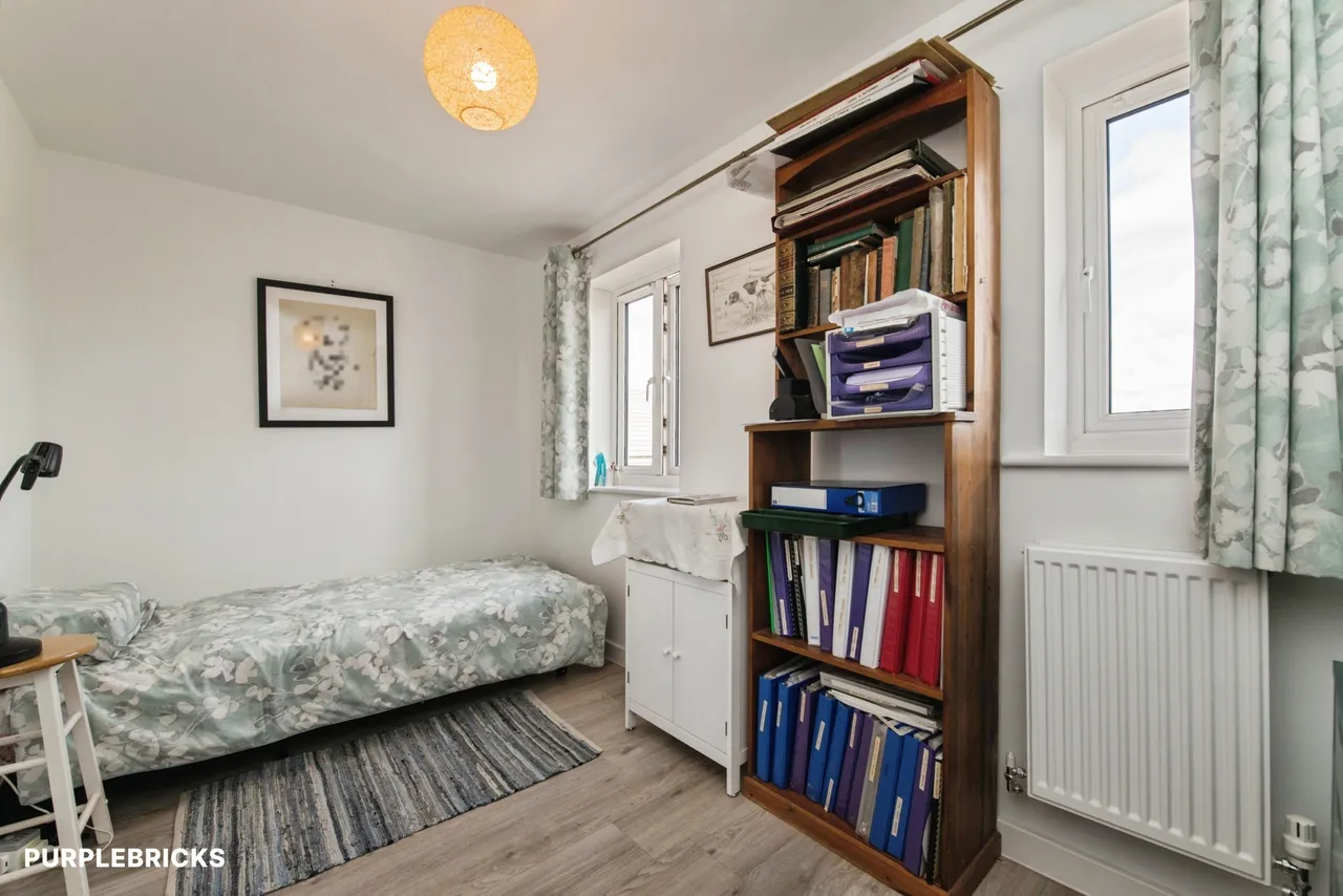 Alfred Close, Cullompton, EX15, photo 14