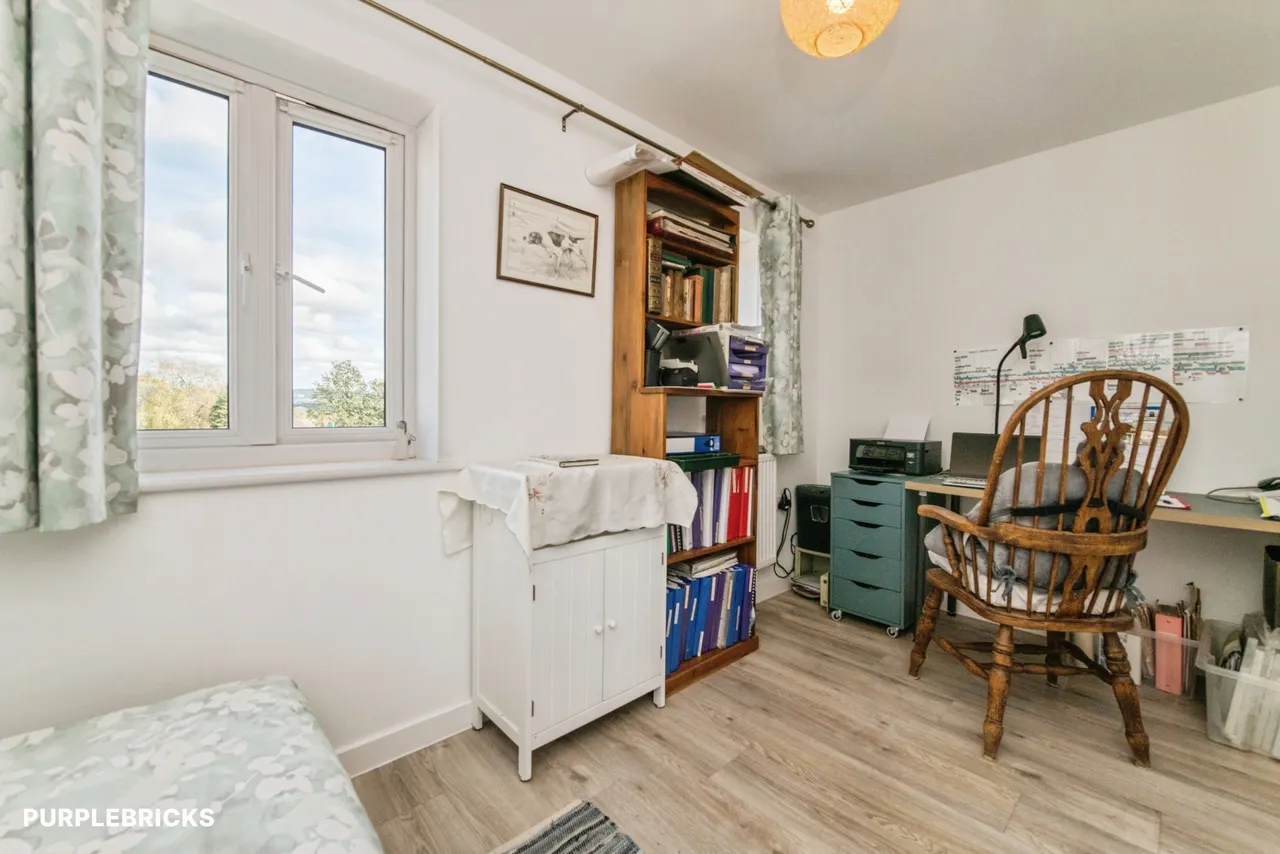 Alfred Close, Cullompton, EX15, photo 16