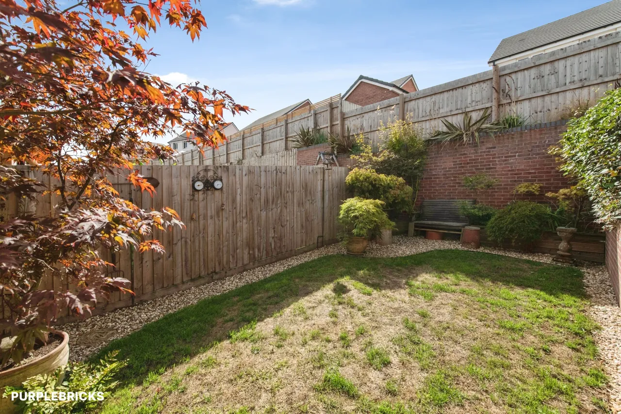 Alfred Close, Cullompton, EX15, photo 19