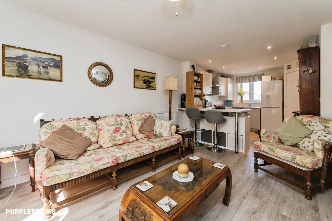 Alfred Close, Cullompton, EX15, photo 6