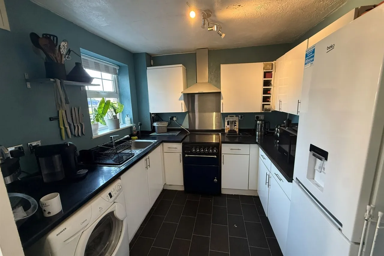 Mill House Drive, Cheadle, ST10, photo 3