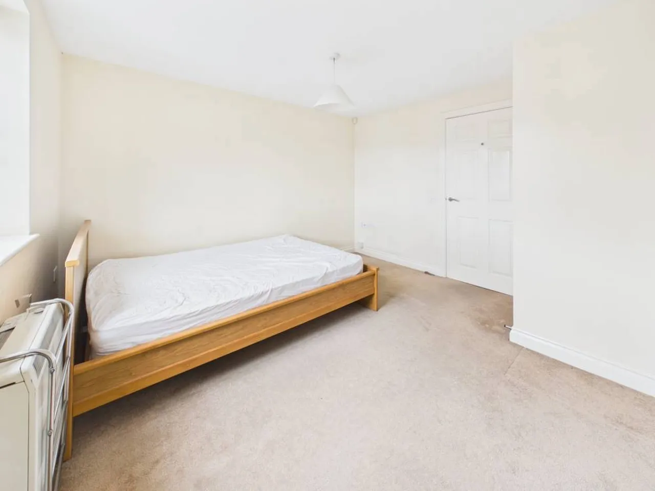Blackhorse Close, Downend, BS16, photo 7