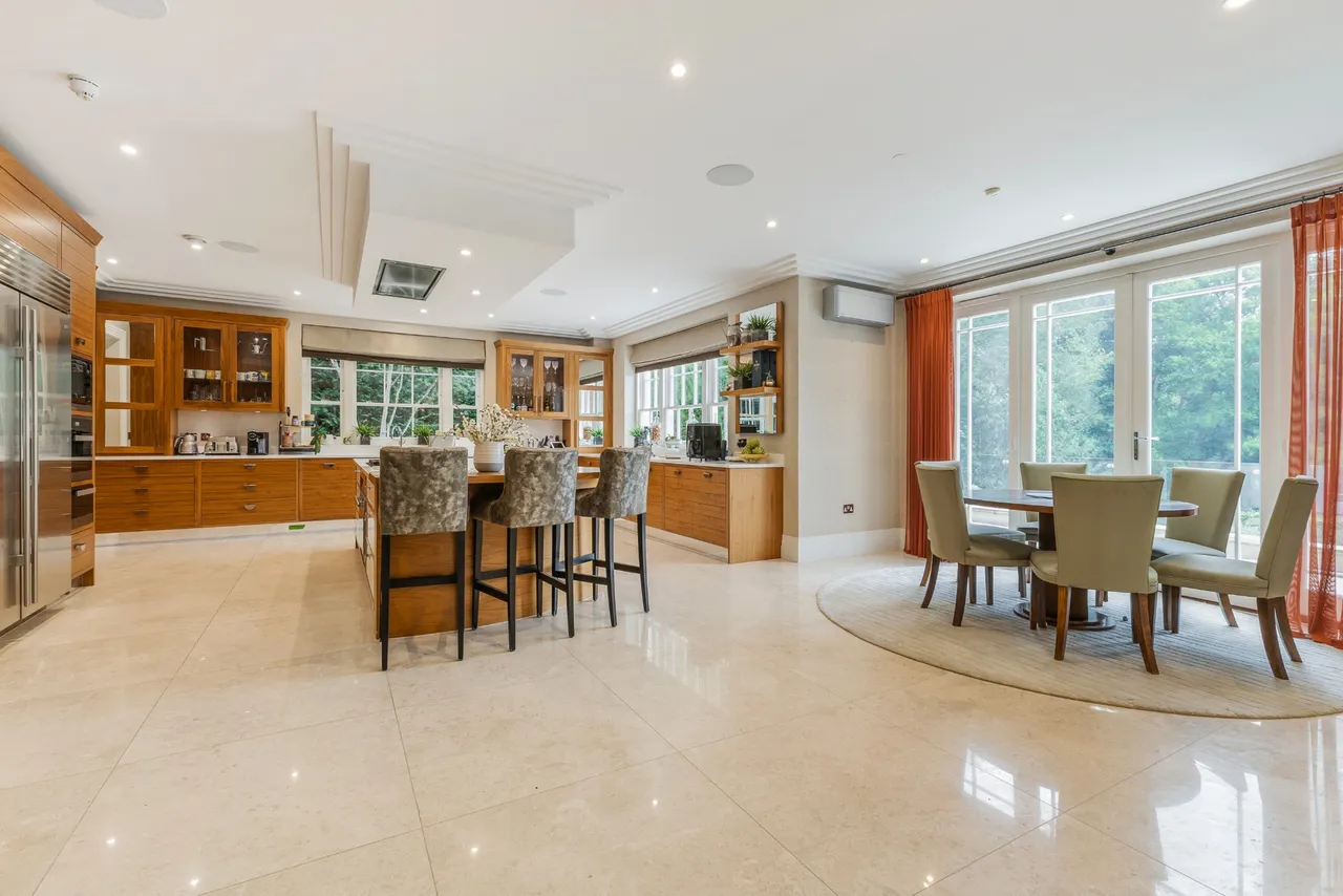 Virginia Water, Not specified, GU25 4RT, photo 5