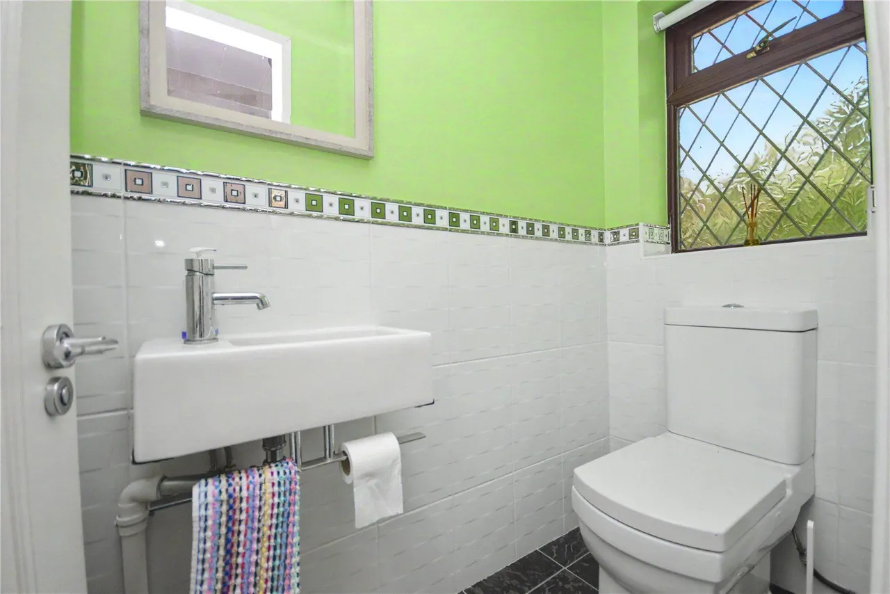 Haven Garth, Leeds, LS16, photo 14