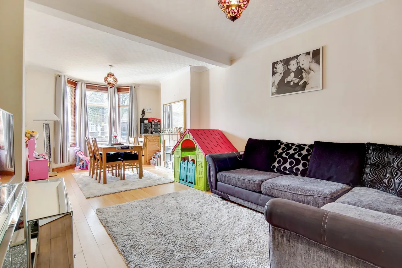 385 High Street, Enfield, Greater London, EN3 4DH, photo 10