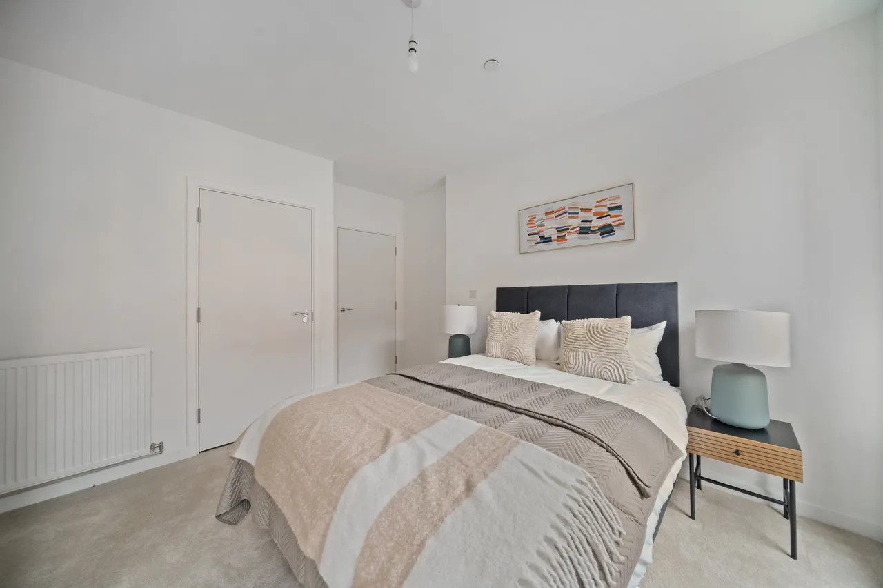 Farine Avenue, Hillingdon, UB3, photo 10