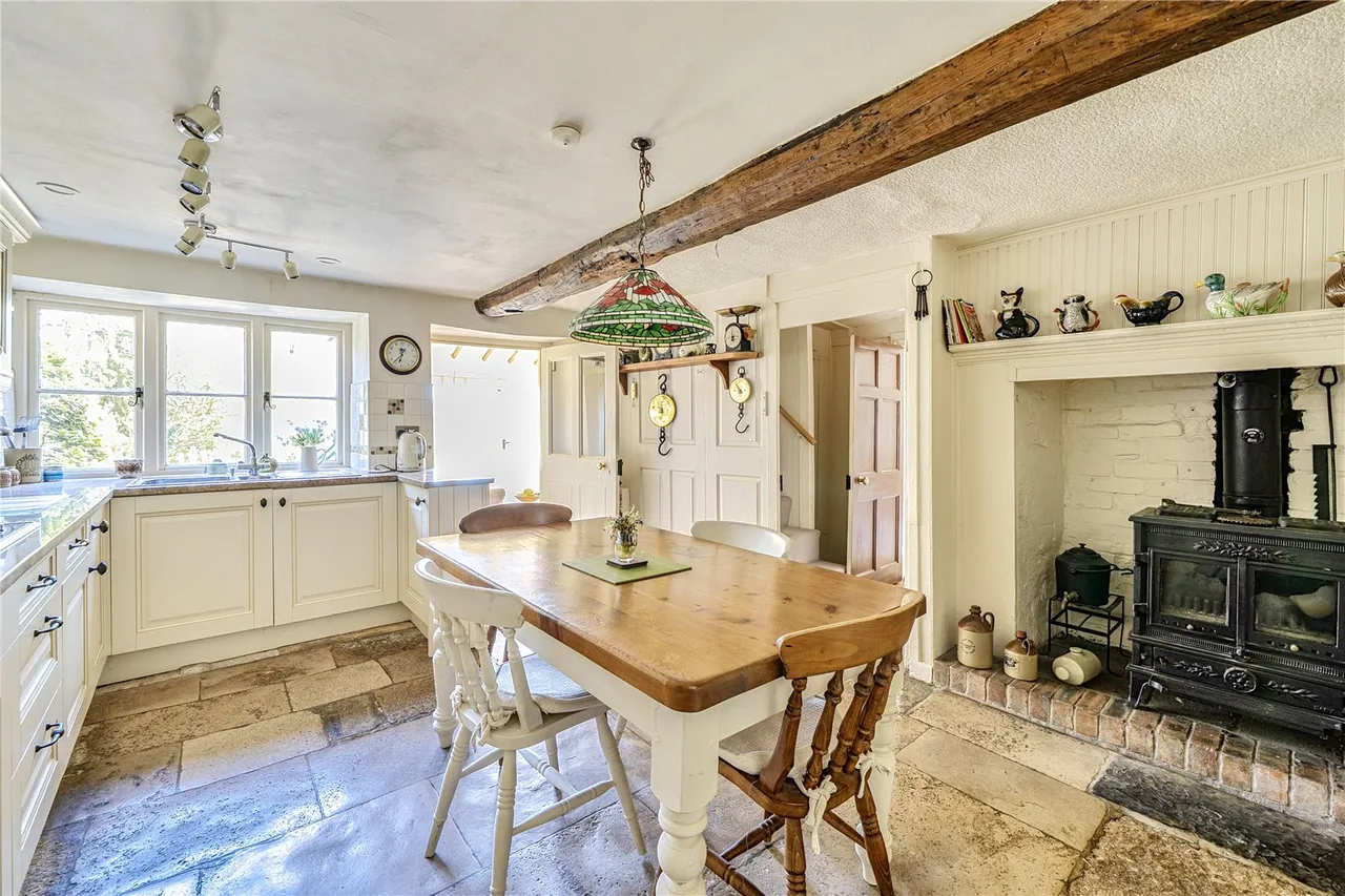Swan Hill Road, Colyford, Colyton, Devon, EX24 6QQ, photo 4