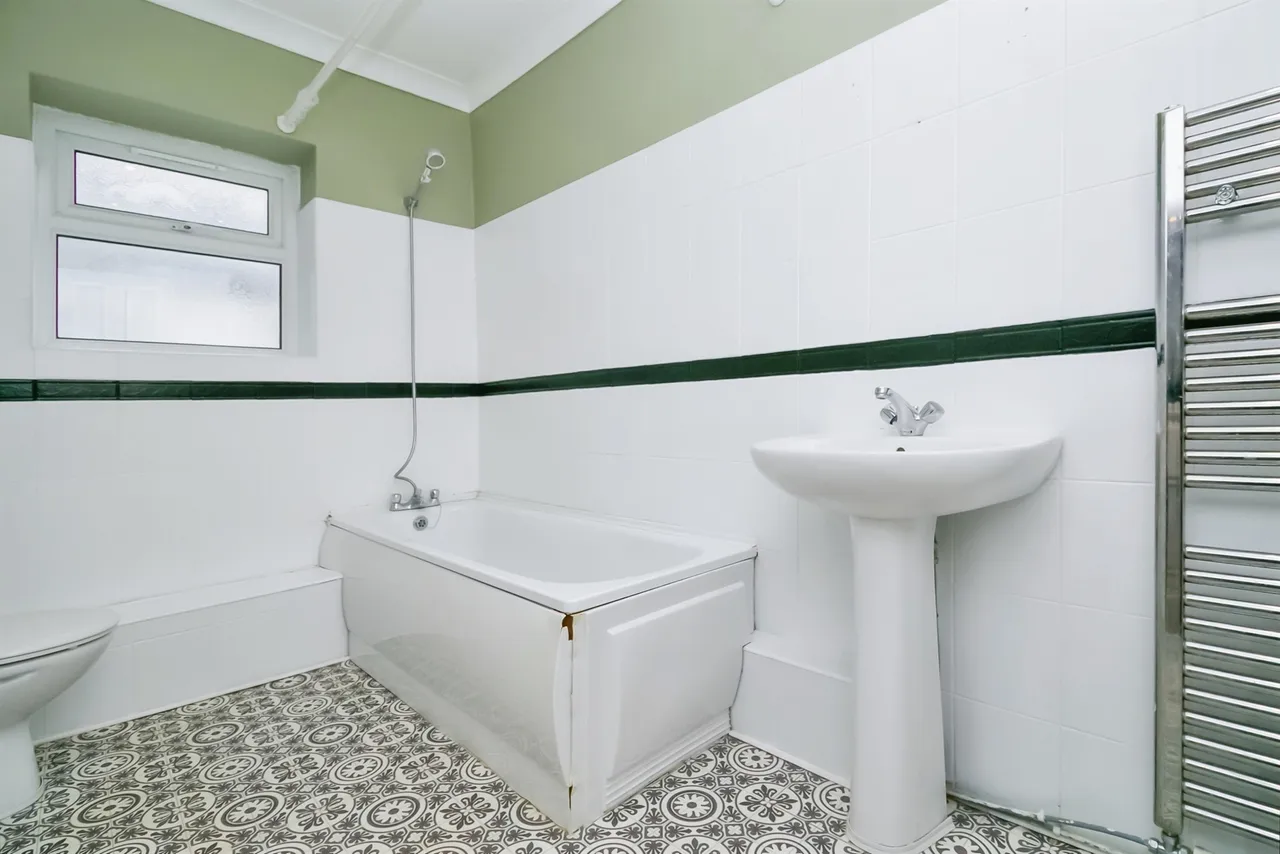 Pembroke Terrace, Penarth, CF64, photo 7