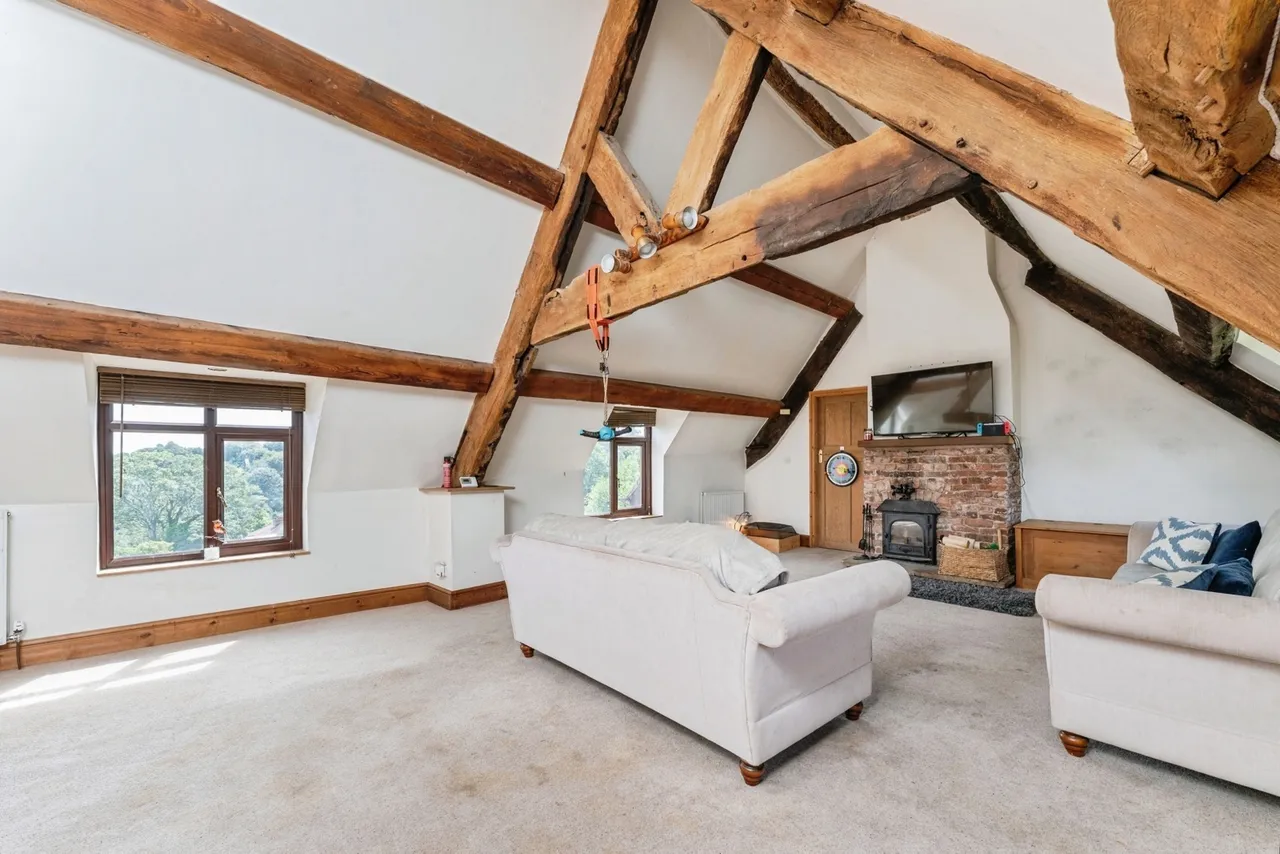 Pen-y-Maes Road, Holywell, CH8, photo 8