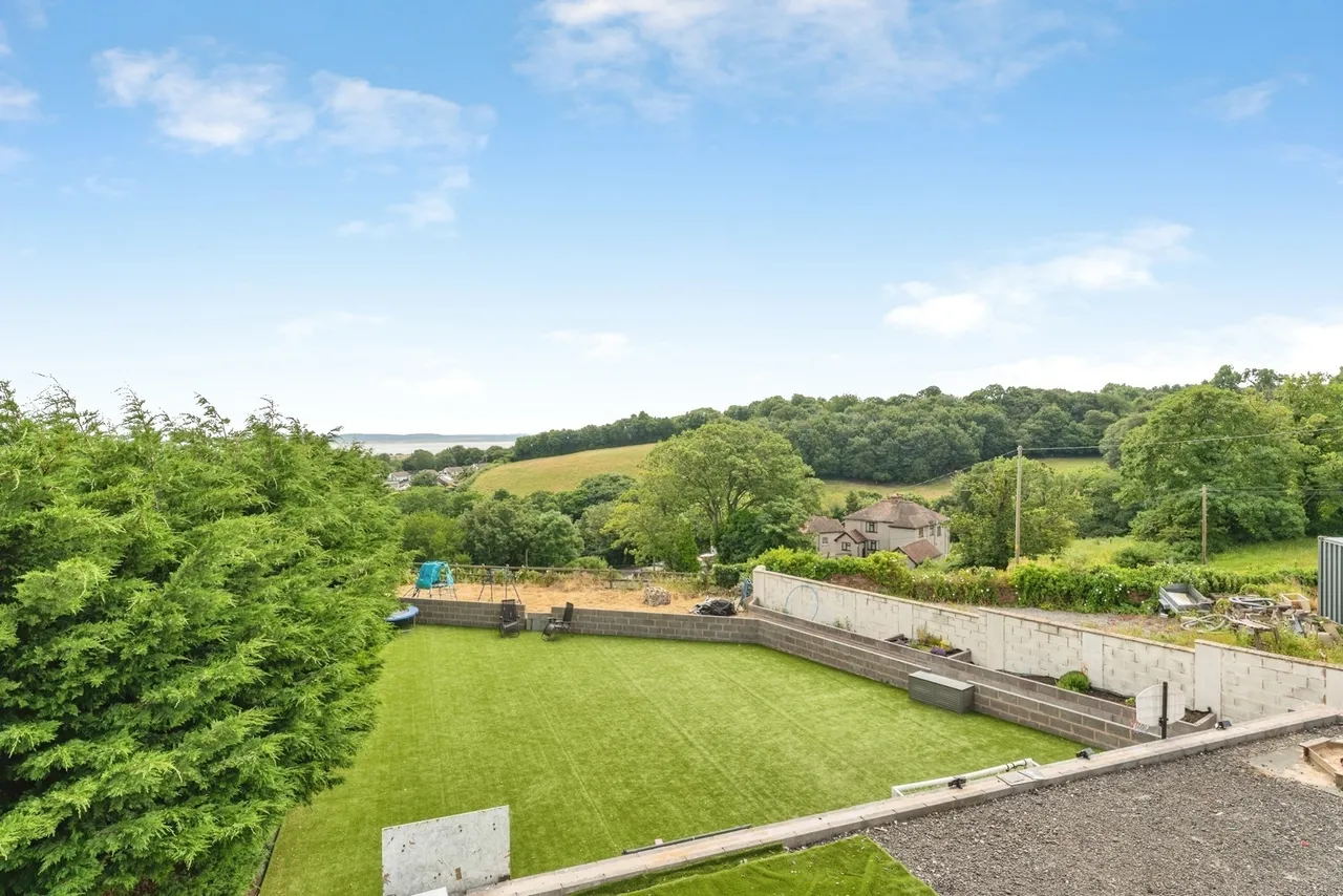 Pen-y-Maes Road, Holywell, CH8, photo 23