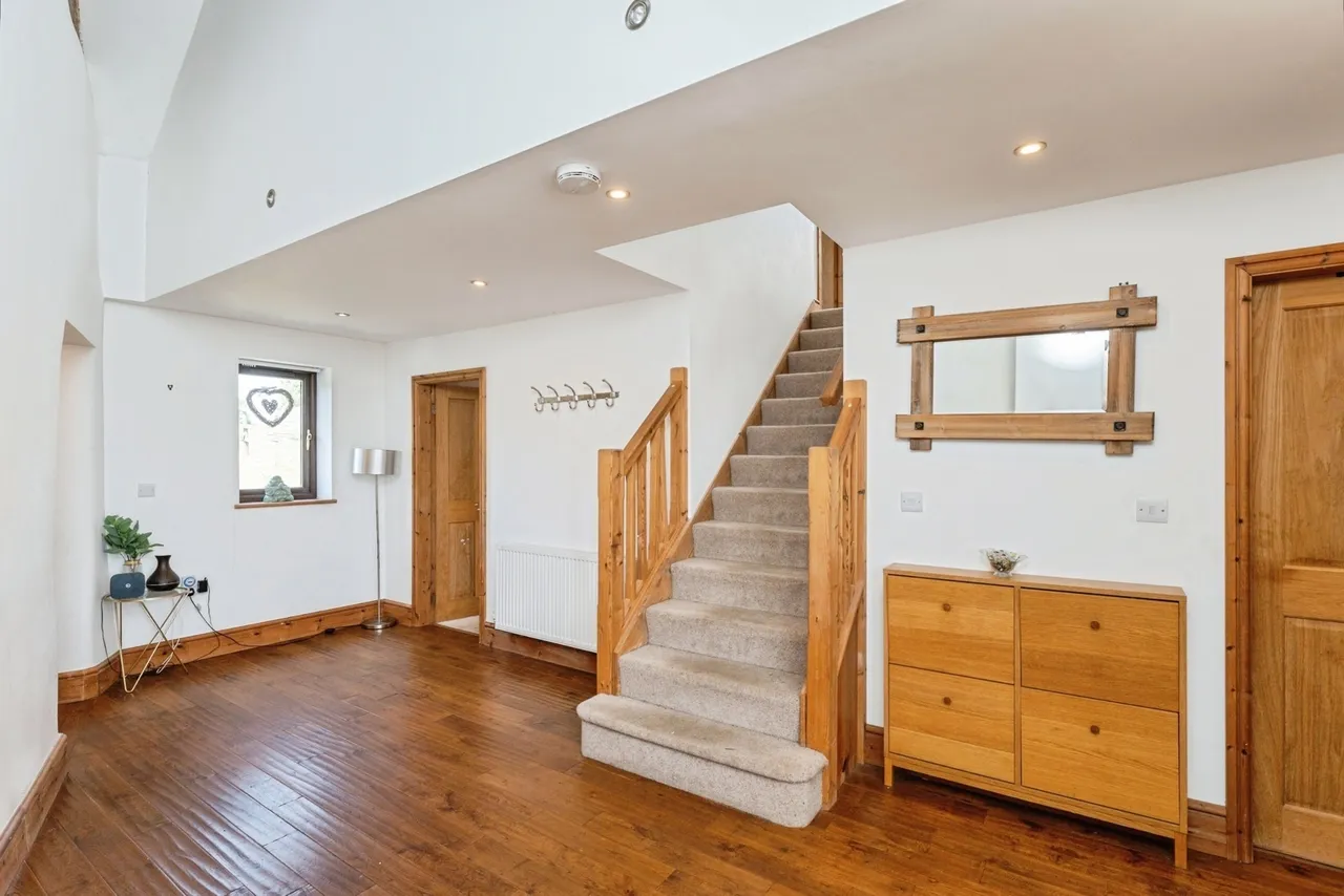 Pen-y-Maes Road, Holywell, CH8, photo 6
