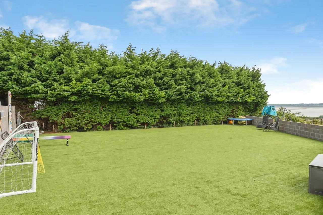 Pen-y-Maes Road, Holywell, CH8, photo 25
