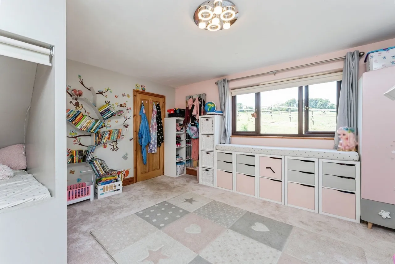 Pen-y-Maes Road, Holywell, CH8, photo 19