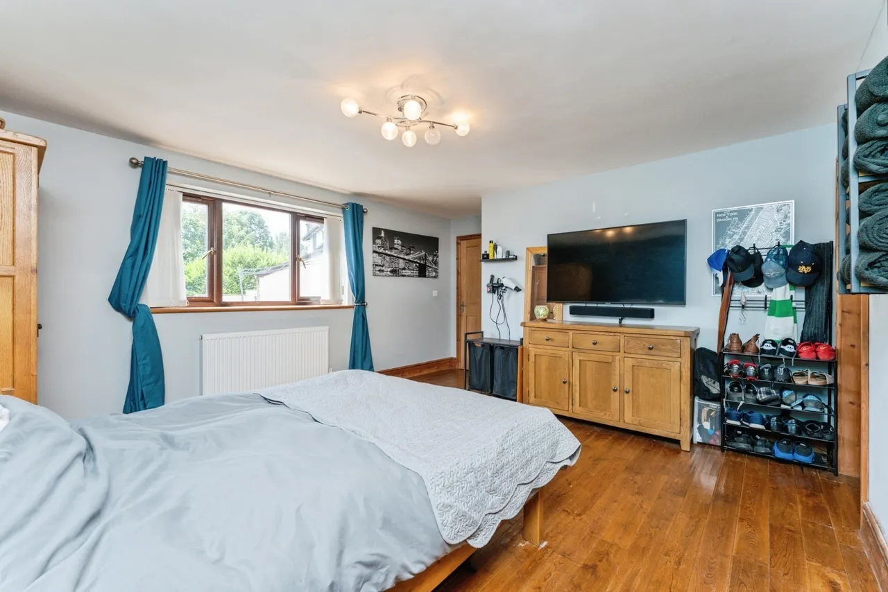 Pen-y-Maes Road, Holywell, CH8, photo 15